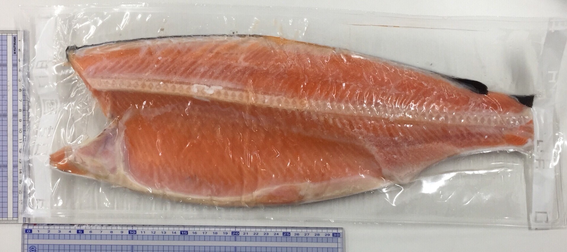 ﾔﾏﾊﾂ 定塩銀鮭フィレ（甘口）8KG7枚入